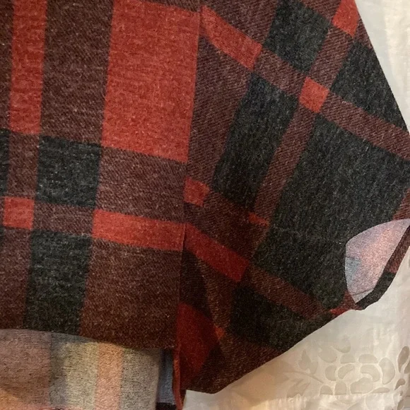 ❤️🔥5/20$❤️🔥ECLIPSE 💫 Womens Plaid Red Sweater Poncho - Picture 5 of 8